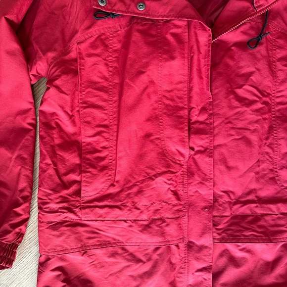 Vintage 90/00s  Red L.L.Bean nylon coat, women’s medium - Picture 6 of 7
